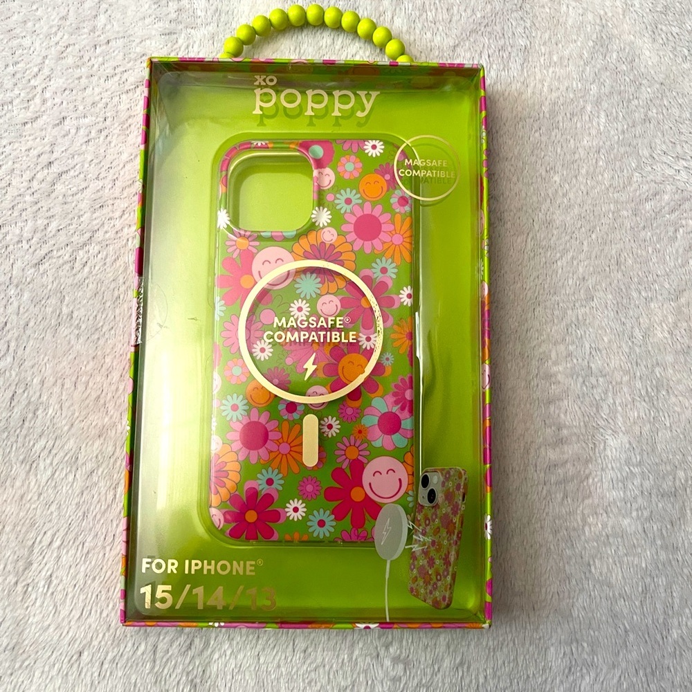 ::NWT:: xo poppy 🌺 iPhone 15/14/13  Case MagSafe